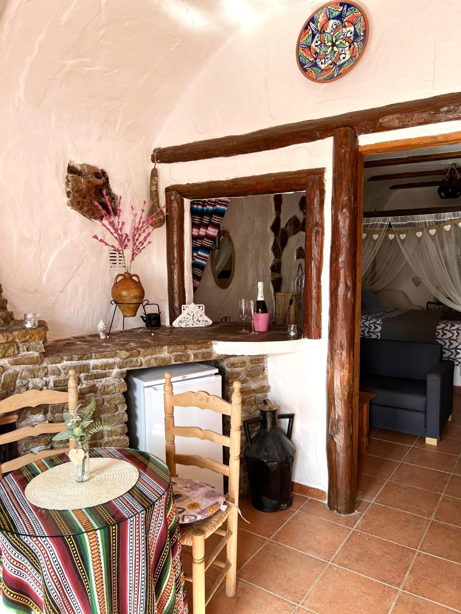 Cuevas De La Paz - Cave House Holidays Los Carriones Oda fotoğraf